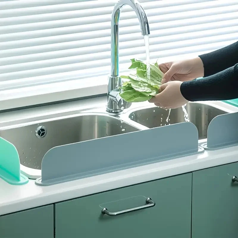 Sink Splash Guard by Dollvo